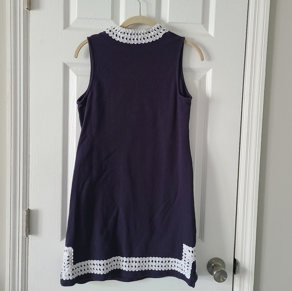 SALE!! Crown & Ivy Shift Dress - Picture 5 of 5
